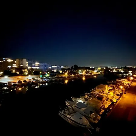 Moderne - Port De - Proche