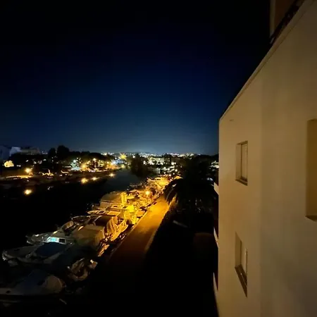 Moderne - Port De - Proche מאנדליה-לה-נאפול