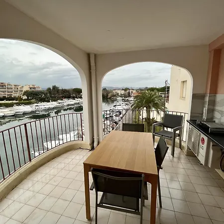 Moderne - Port De - Proche 펜션 *